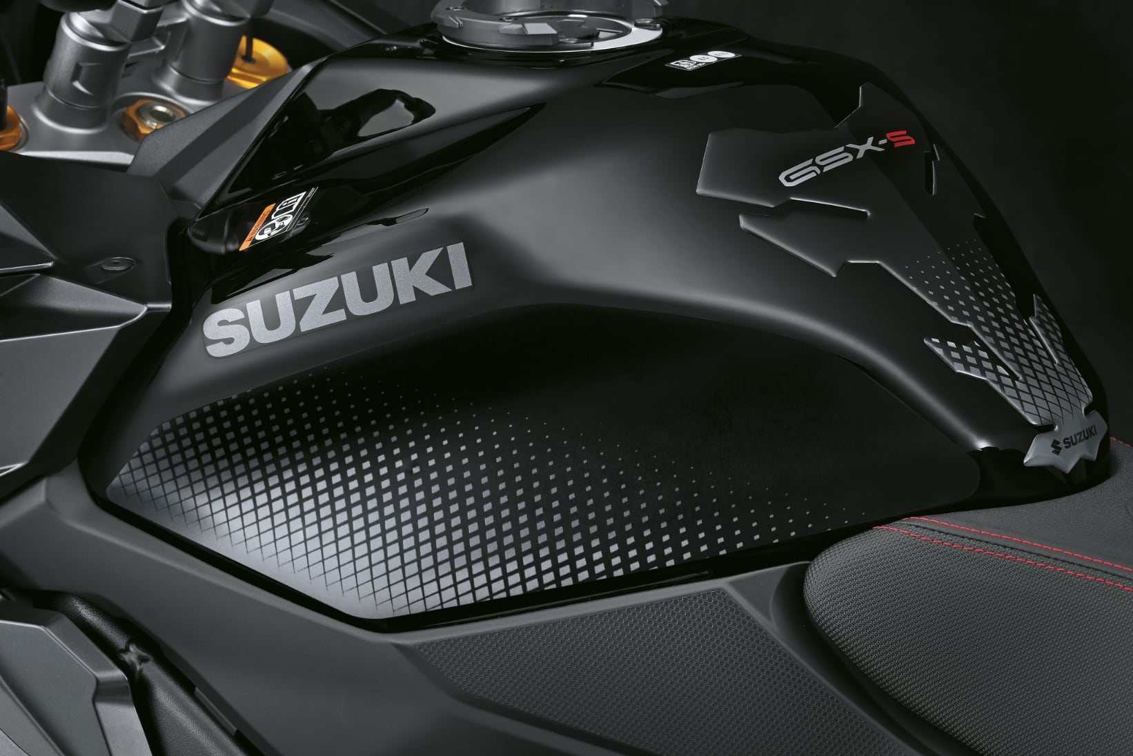 Film de protection du réservoir noir pour Suzuki GSX-S 1000 GX (24-) Original