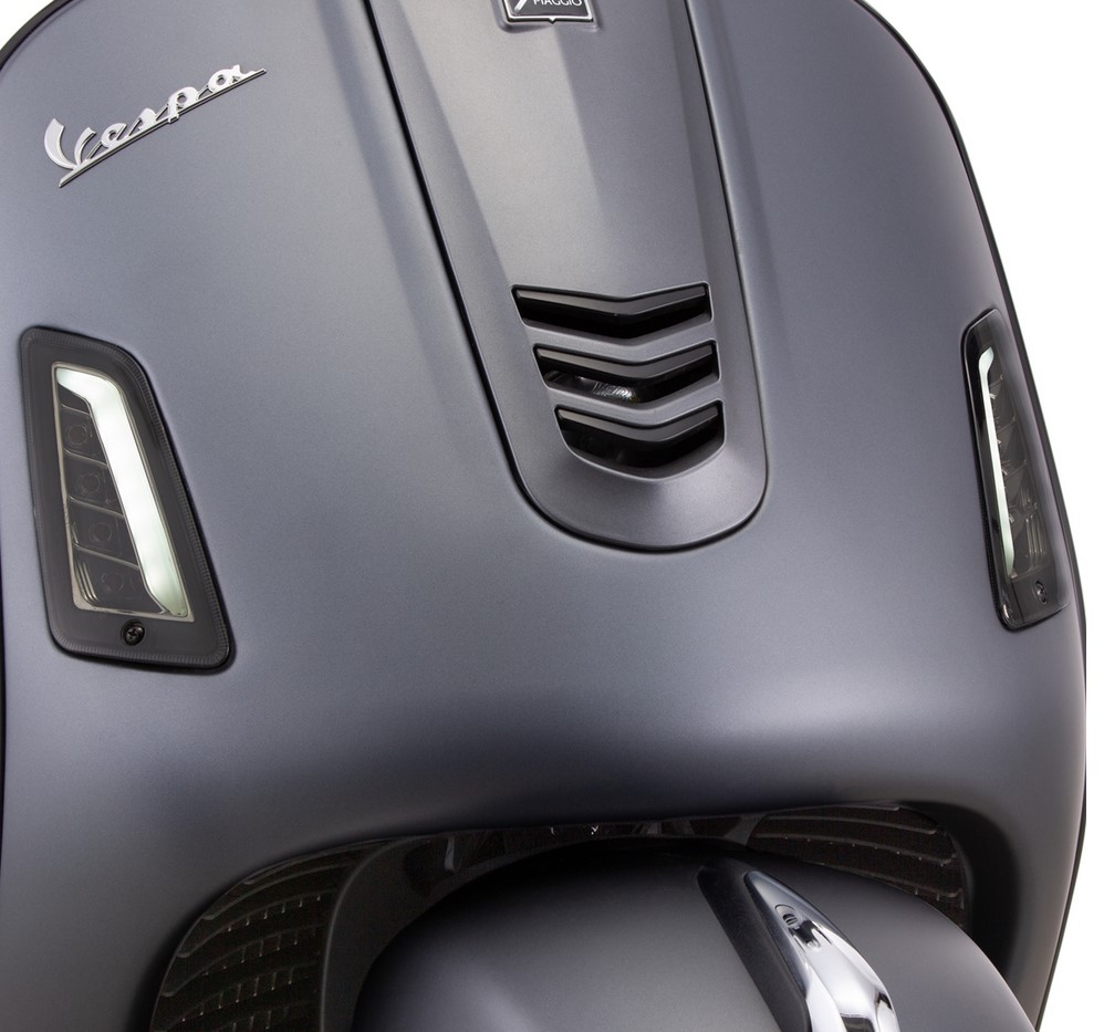 Kit clignotants avant gauche/droite pour Vespa GTS/GTS Super/GTV/GT 60/GT/GT L ('03-'13), teinté