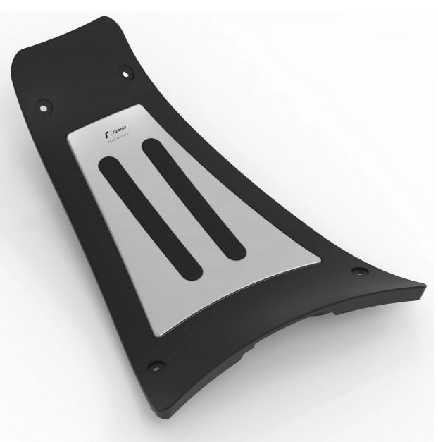 Couverture d'espace pour les pieds RIZOMA pour Vespa GTS/GTS Super/GTV/GT, argent/noir