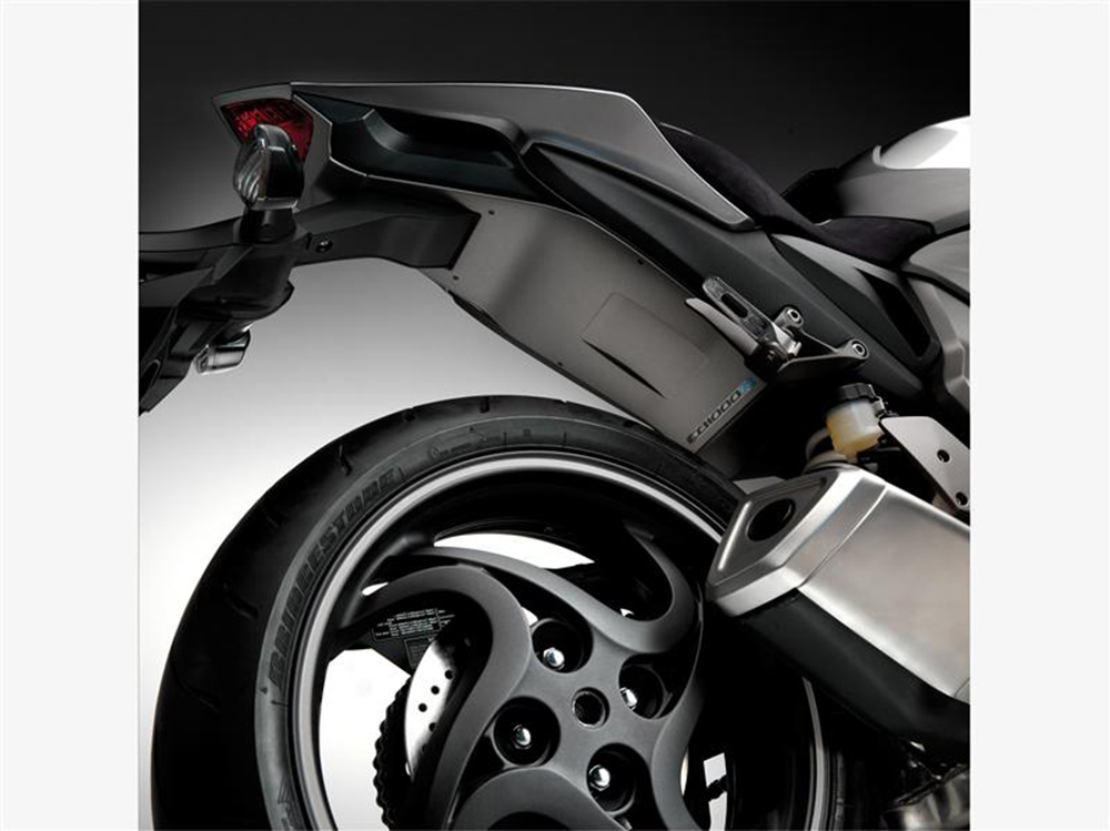 Carénage inférieur arrière original Honda CB 1000 R, look titane