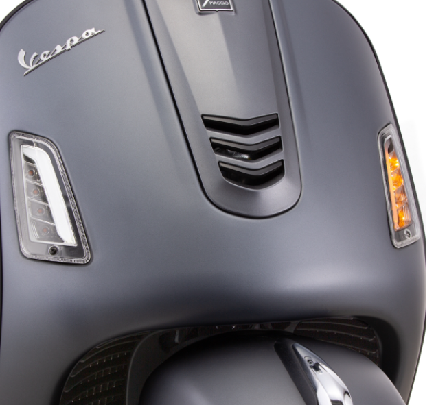 Kit clignotants avant & arrière pour Vespa GTS/GTS Super/GTV/GT 60/GT/GT L ('03-'13), clair