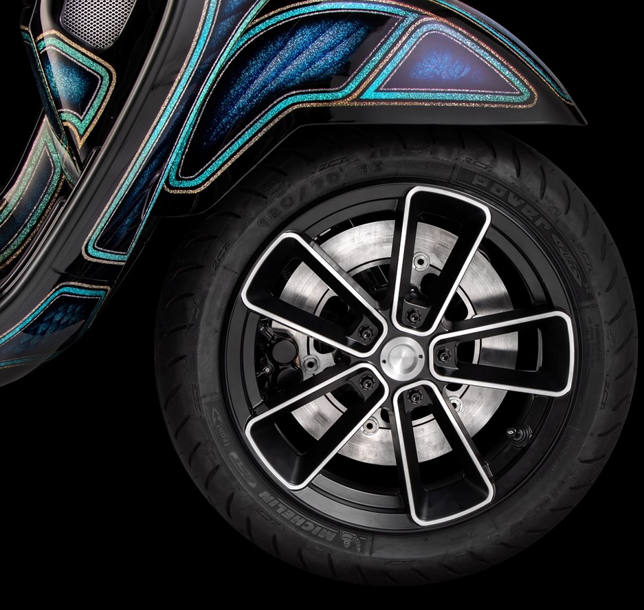 Jante avant/arrière 13" pour Vespa GTS/GTS Super/GTV/GT 125-300ccm, noire avec bordure argentée