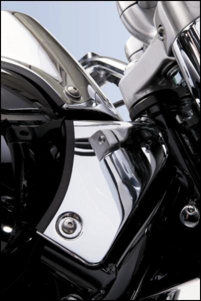 Couvercle de direction droit, chromé pour Suzuki VL1500 BJ. 2005-2007/ VL1500 BJ. 1998-2004