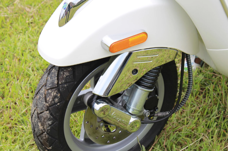 Carénage de fourche pour Vespa LX/LXV 50-150ccm, chrome