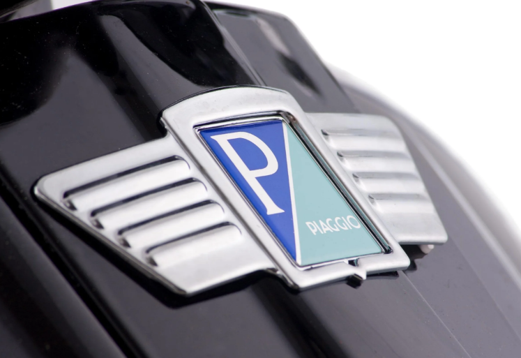 Ailes décoratives en cascade pour emblème carré PIAGGIO, Mark I, pour Vespa, plastique, chrome