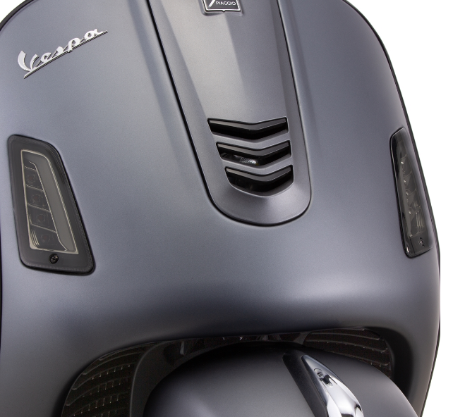 Kit clignotants avant & arrière pour Vespa GTS/GTS Super/GTV 125-300ccm ('14-), teintés