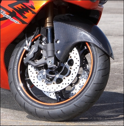 Garde-boue avant, carbone pour Suzuki GSX1300R Hayabusa BJ. 2008-2012/ GSX1300R Hayabusa BJ. 2013-20