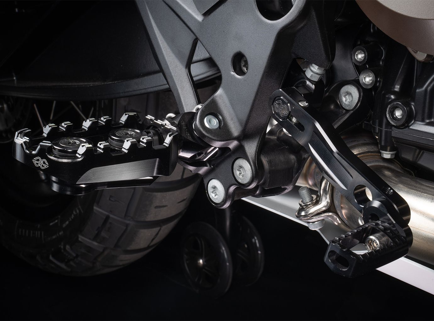 Gilles TECH-X repose-pieds Enduro avec ABE pour Ducati Multistrada V2 /S, V4 /S, Desert X