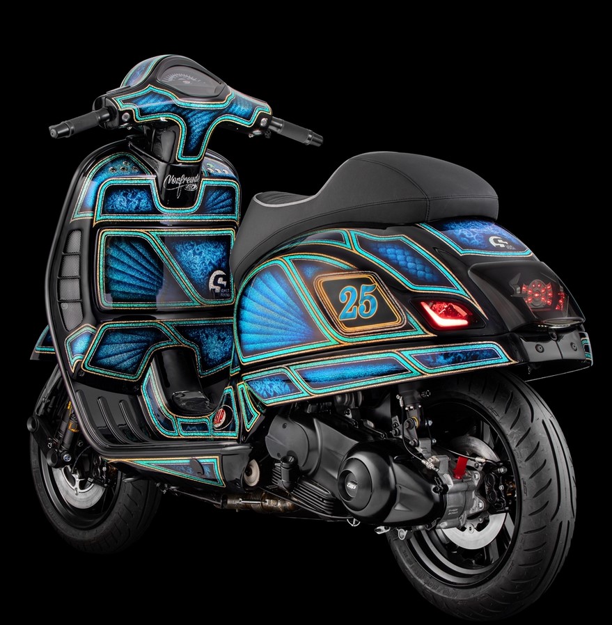 Cache couvercle vario pour Vespa, noir mat