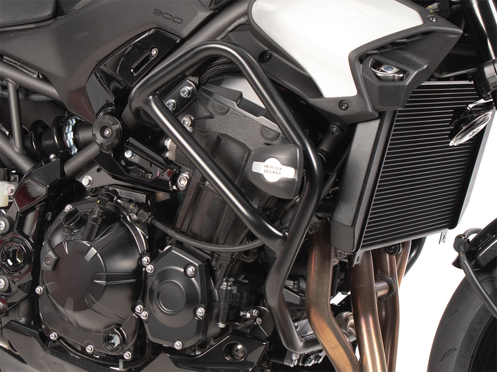Arceau de protection moteur avec protectionpad pour Kawasaki Z 900 /SE (25- ) Hepco & Becker