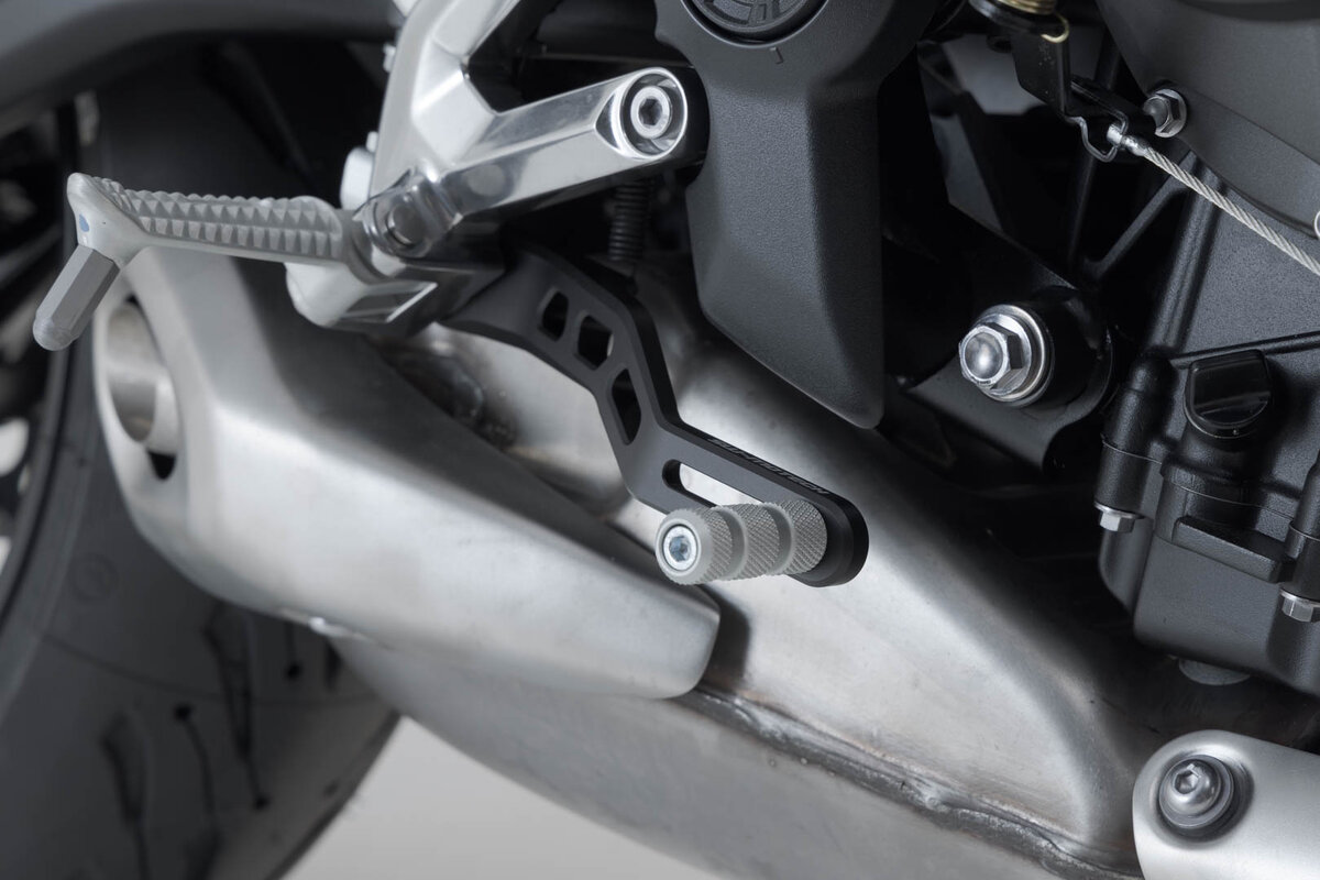 Levier de frein avant SW-Motech pour Triumph Trident 660 (21-) / 800 (26-)