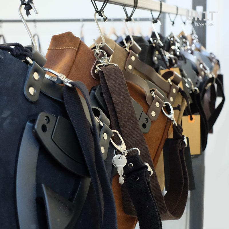 Sacoche latérale gauche en toile 10L-14L + cadre Triumph Scrambler 400 X - noir/noir