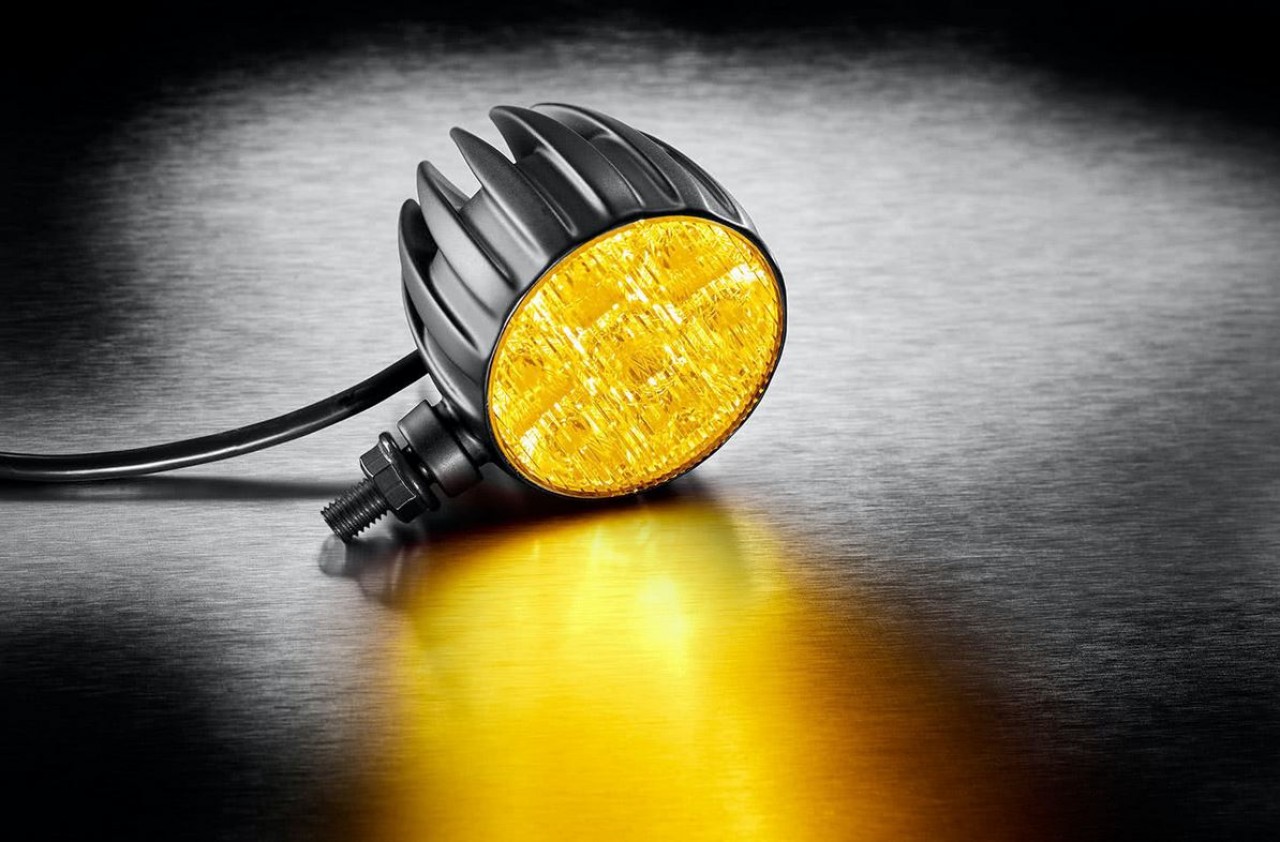 Kellermann Feu diurne avec feu de position et clignotant, Dayron, alu, LED, avant, 12 V, noir mat