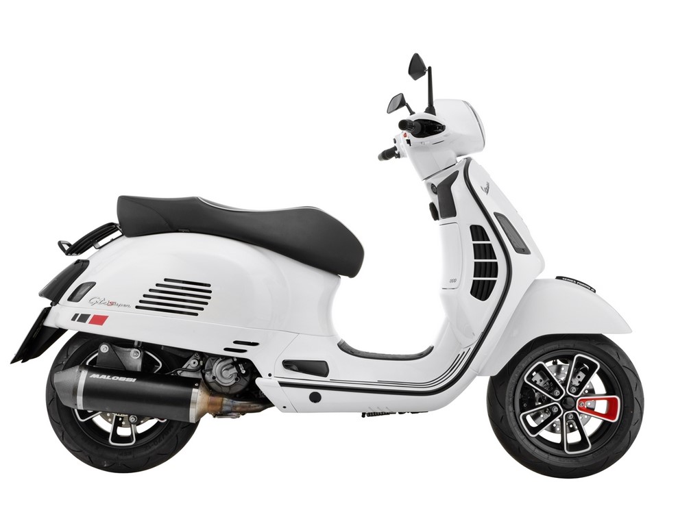 Conversion de feu arrière de cadre pour Vespa GTS/​GTS Super/​GTV 125-300ccm ('14-'18), noir mat