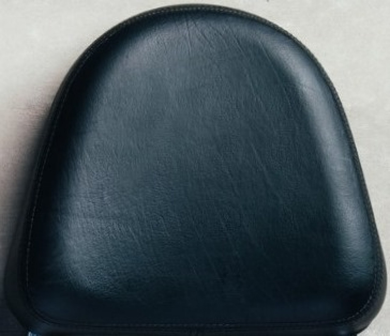 Coussin dorsal pour selle de série pour Moto Guzzi V9 Roamer