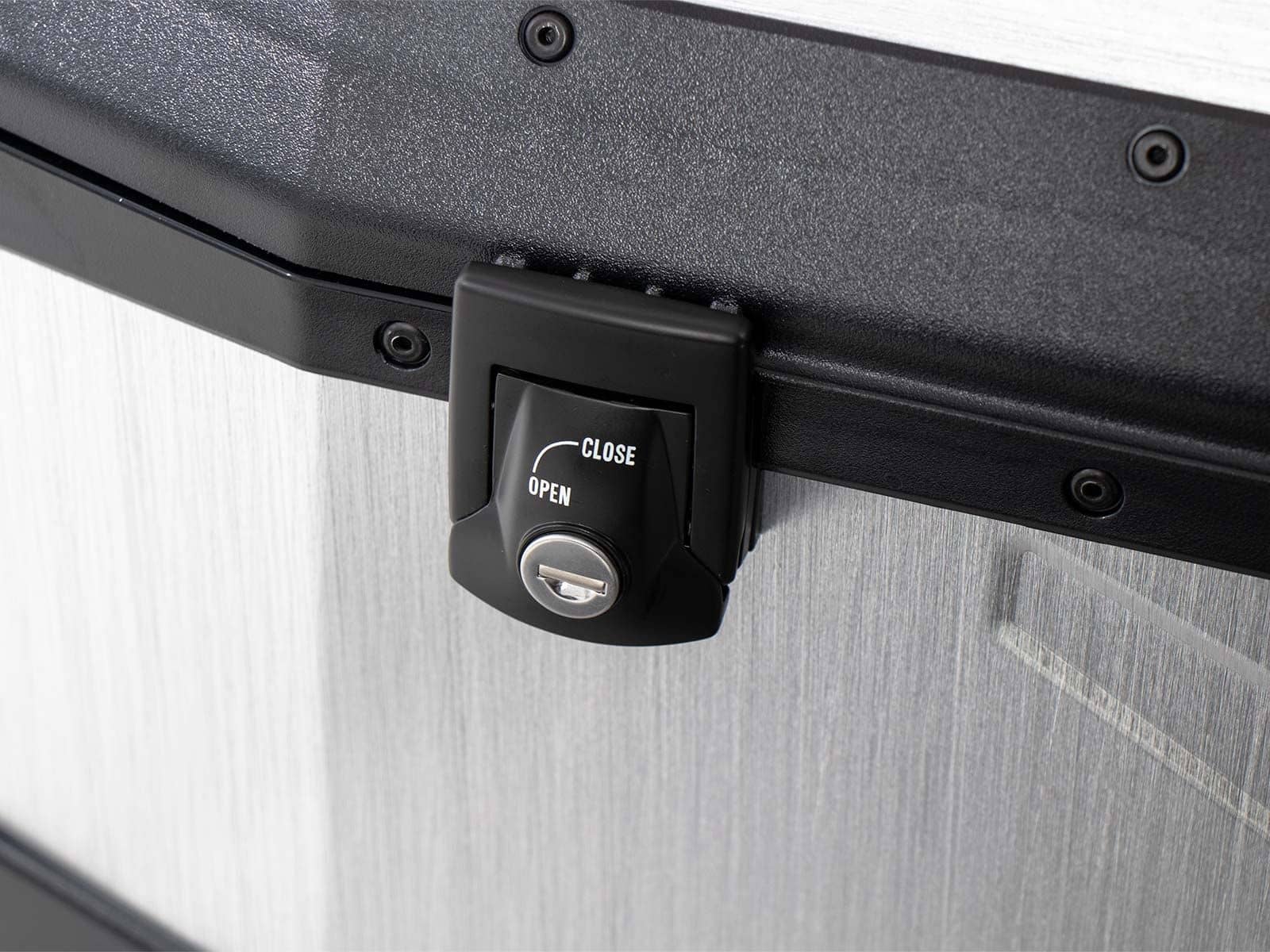 Topcase en aluminium Xplorer 60 litres aluminium argenté Hepco & Becker