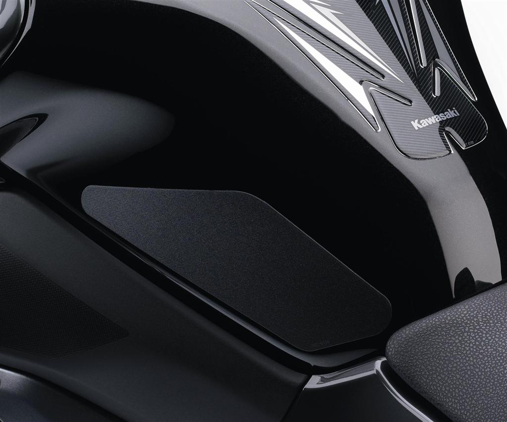 Genouillères pour Kawasaki Z 900 /SE Original Kawasaki