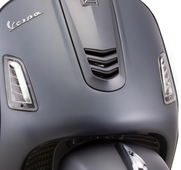 Kit clignotants avant & arrière pour Vespa GTS/GTS Super/GTV 125-300ccm ('14-), clair