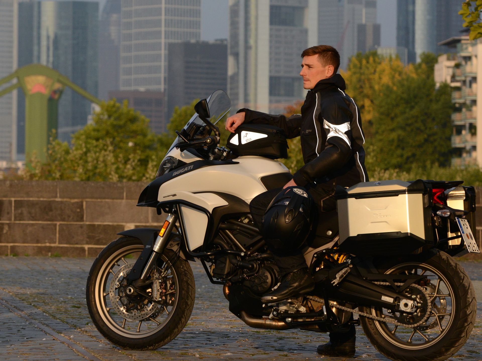 Sacoche de réservoir Royster 5-8 Ltr. noire Hepco & Becker