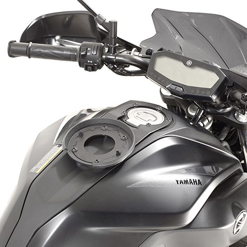 Anneau de fixation Givi pour sacoches de réservoir Yamaha MT-07 (18-)