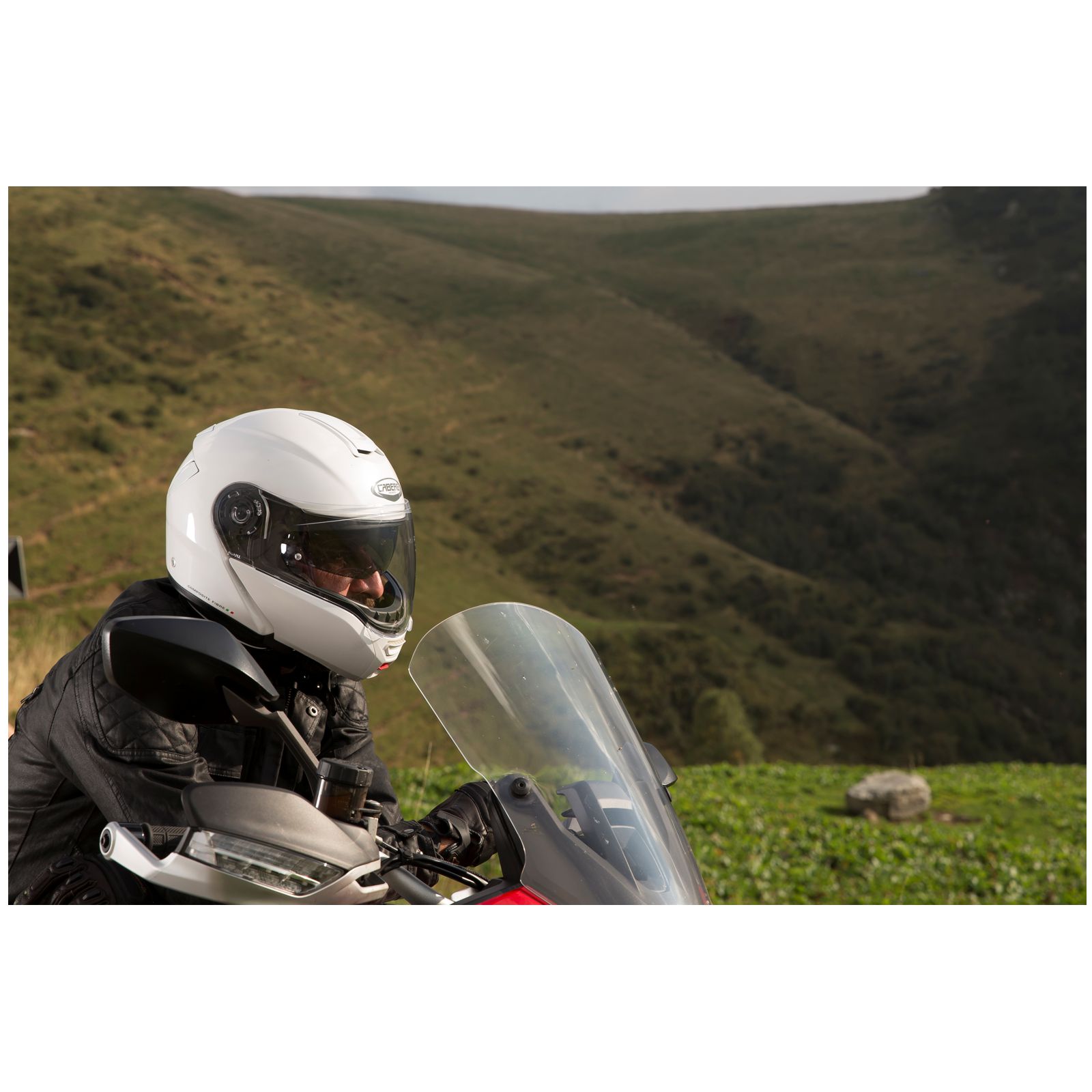 Caberg casque Levo, blanc métallisé