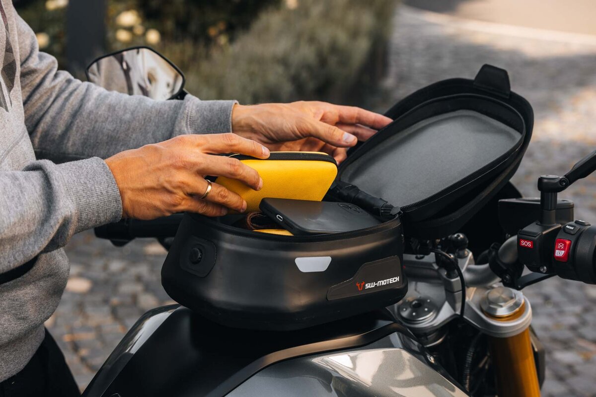 SW-Motech PRO Micro WP sacoche de réservoir étanche pour Honda CMX 1100 Rebel /T /SE (24-), SC87