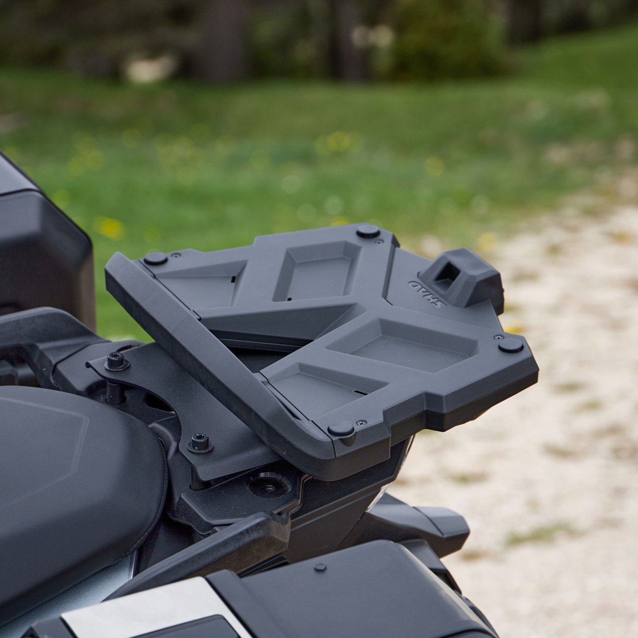 Shad Top Case plaque de support, noir, plastique, incl. kit de fixation pour SH48 - SH59X + TR37/48