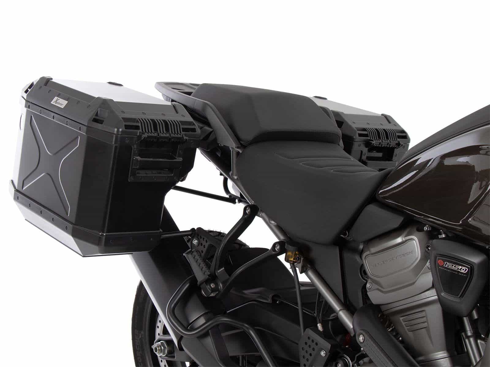 Kit de support de valises Cutout y compris kit de valises Xplorer Cutout noir pour Harley Davidson Pan America (21-)