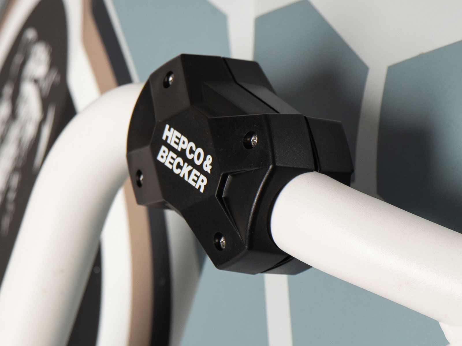 Slidepad pour le réservoir et l'arceau de protection du moteur Hepco & Becker