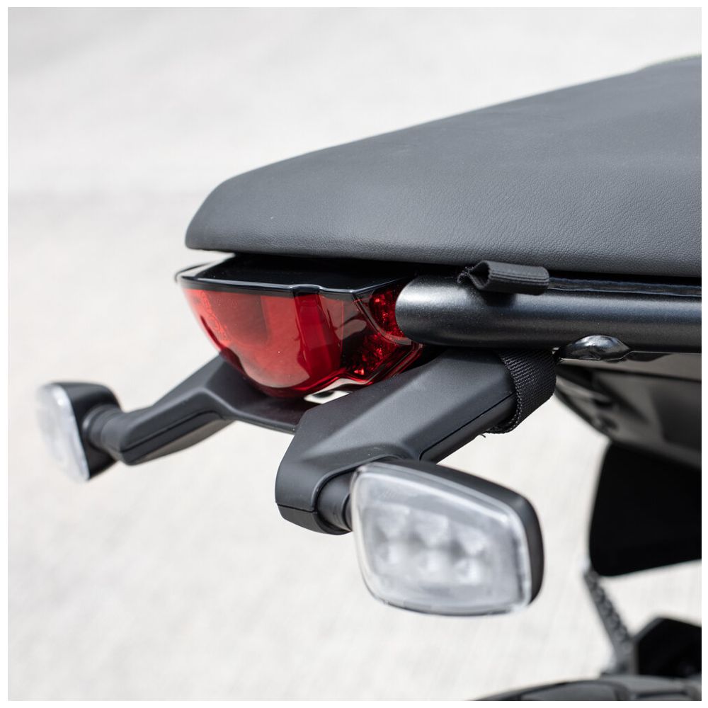 Kriega US-Drypack Kit de montage pour Ducati Scrambler