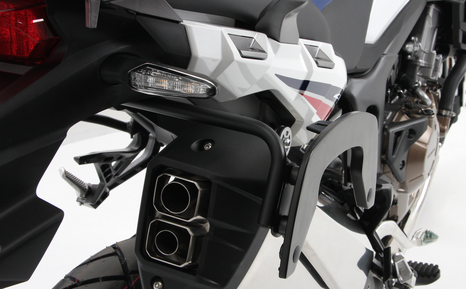 Supports latéraux C-Bow noirs pour Honda CRF 1000 Africa Twin (16-17) Hepco & Becker