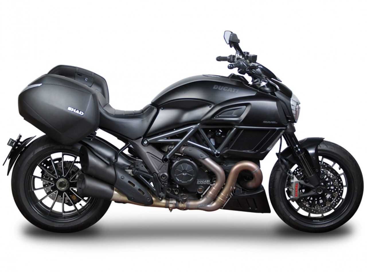 Porte-bagages Shad 3P pour Ducati Diavel (13-18)