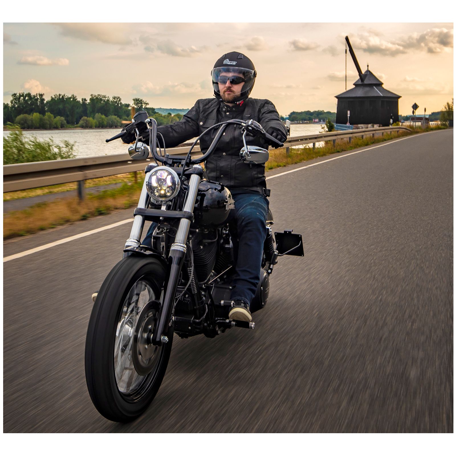 Germot Casque GM 196, noir mat
