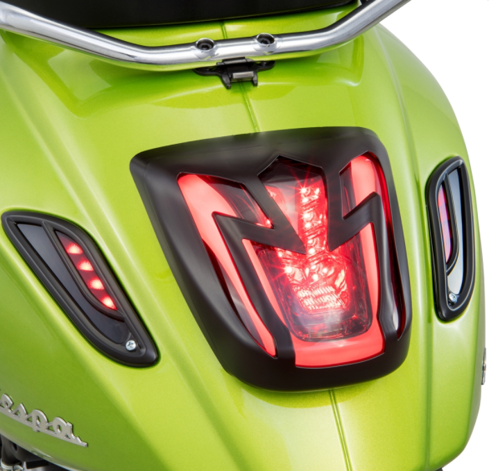 Grille de feux arrière pour Vespa Primavera/​Sprint 50-150ccm 2T/​4T AC, noir mat