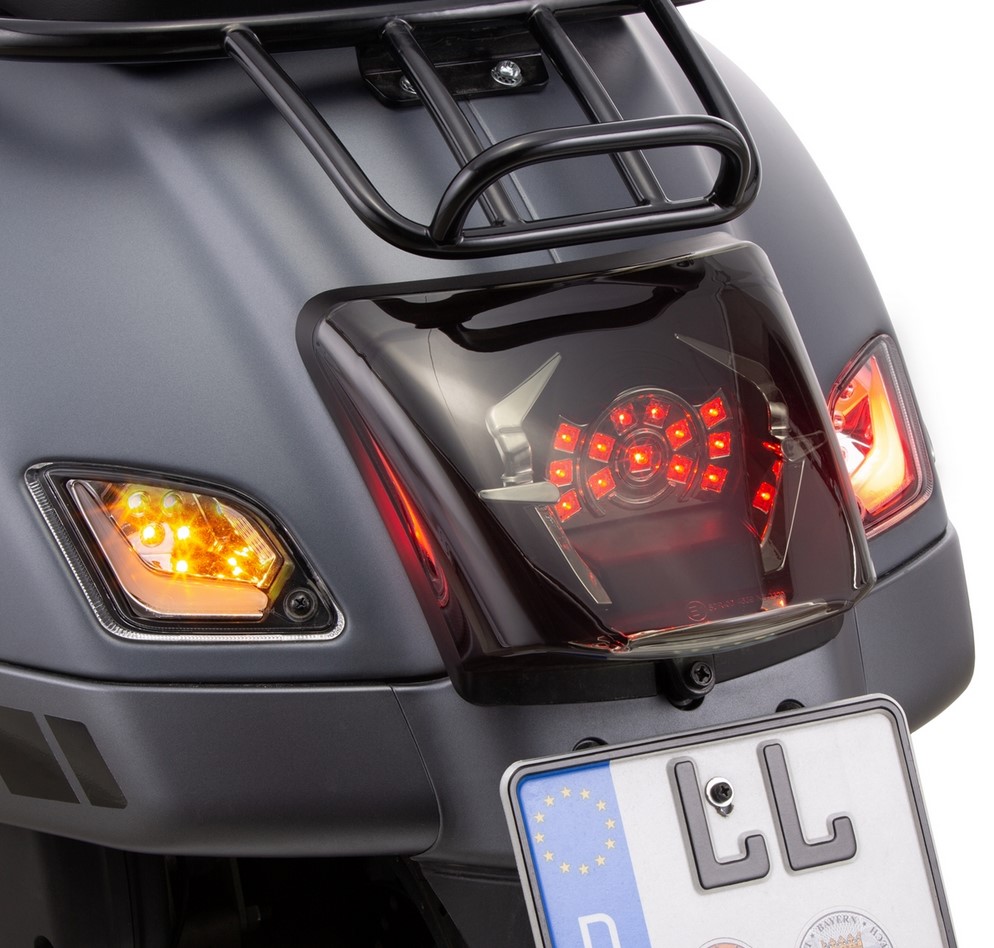 Kit clignotants arrière gauche/droite pour Vespa GTS/GTS Super/GTV/GT 60/GT/GT L ('03-'13), clair