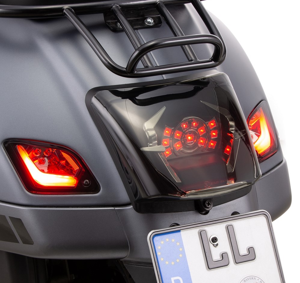 Kit clignotants arrière gauche/droite pour Vespa GTS/GTS Super/GTV/GT 60/GT/GT L ('03-'13), teinté