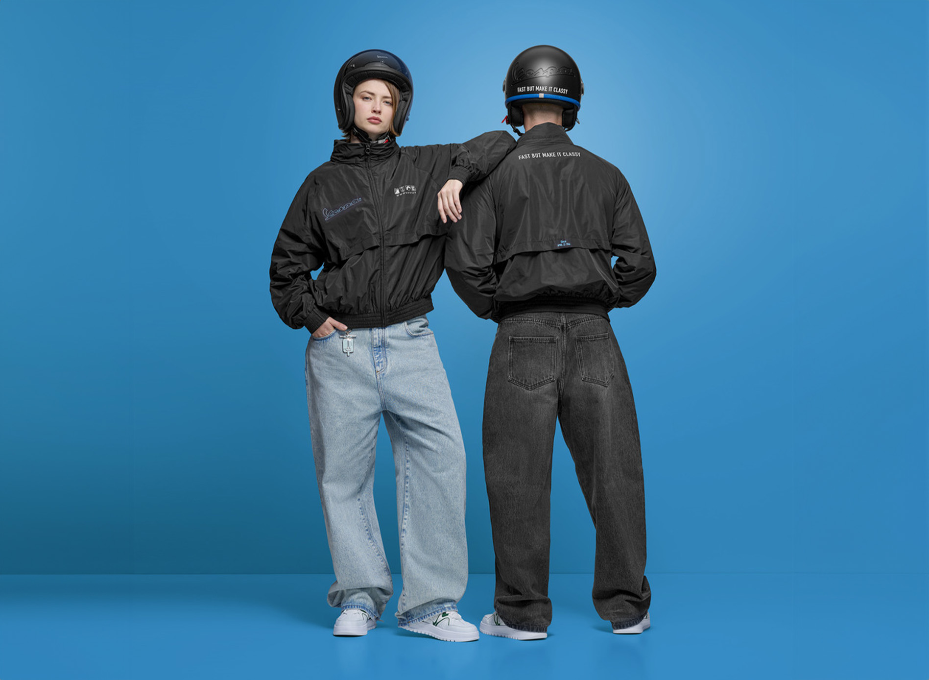 Casque jet Vespa Visor 4.0 DEC Blade noir mat