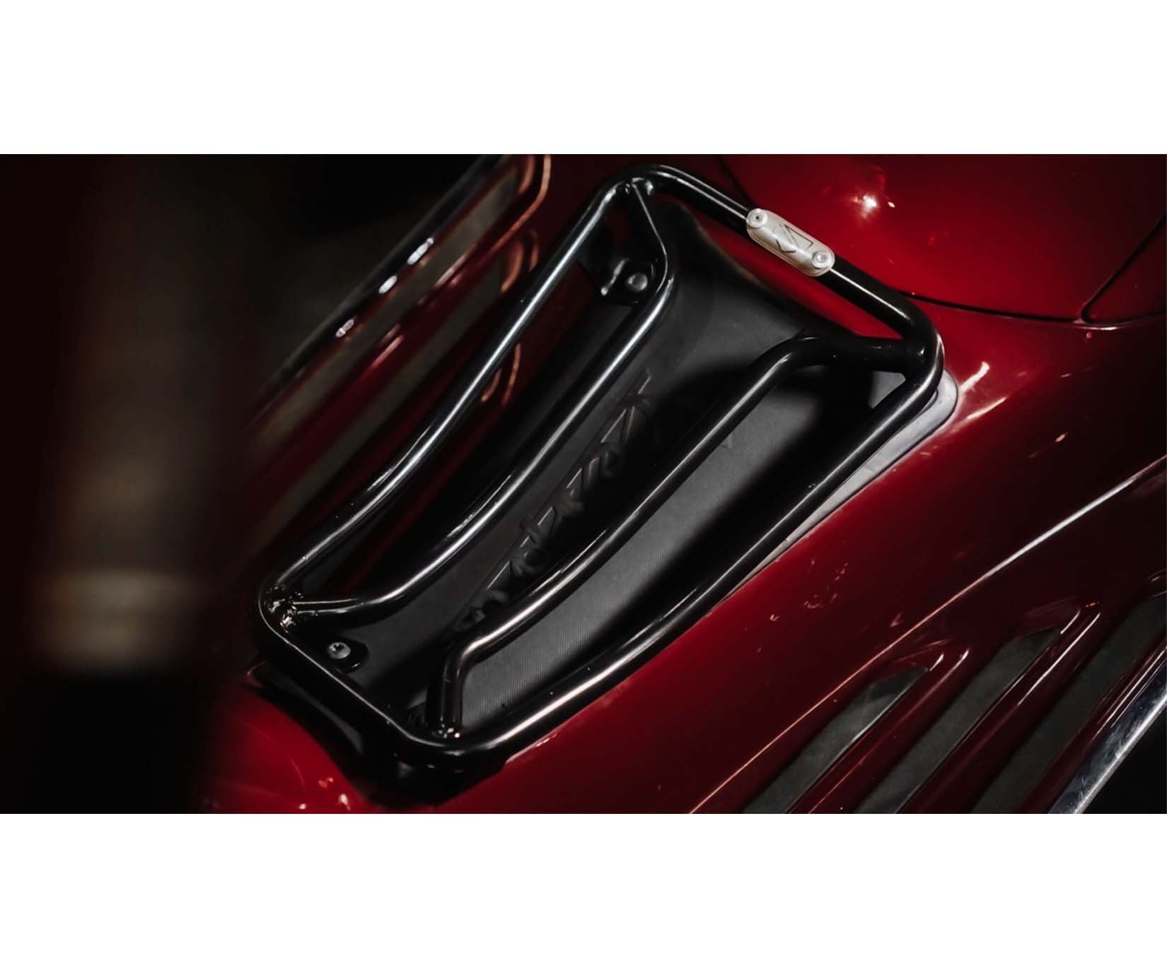 Porte-bagages passe-partout noir pour Vespa Primavera/Sprint 50-150ccm