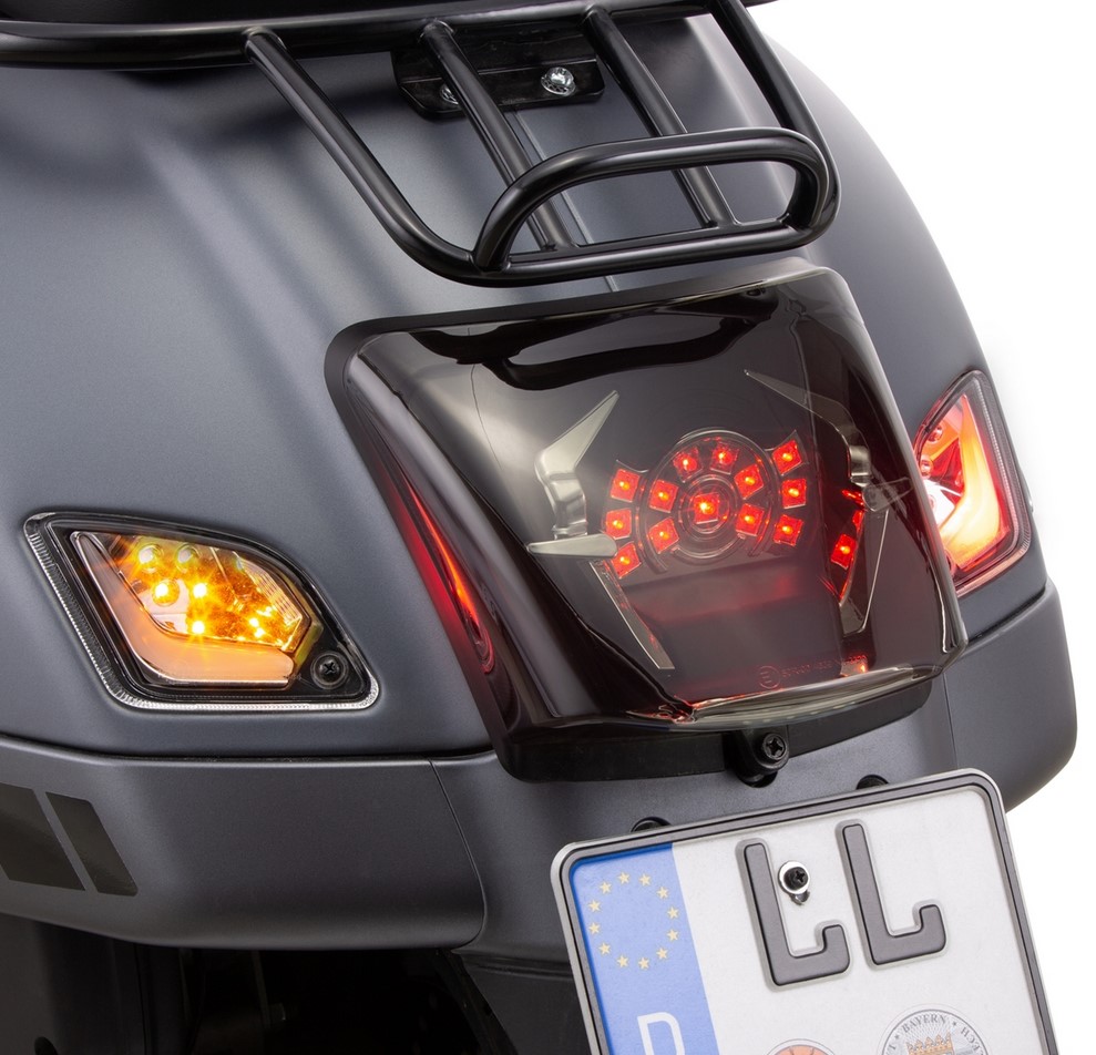 Kit clignotants arrière gauche/droite pour Vespa GTS/GTS Super/GTV 125-300ccm ('14-), clair