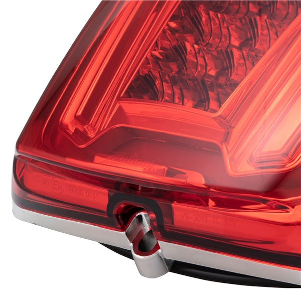 Feu arrière ZELIONI pour Vespa GTS/GTS Super HPE 125/300 ('19-`22)