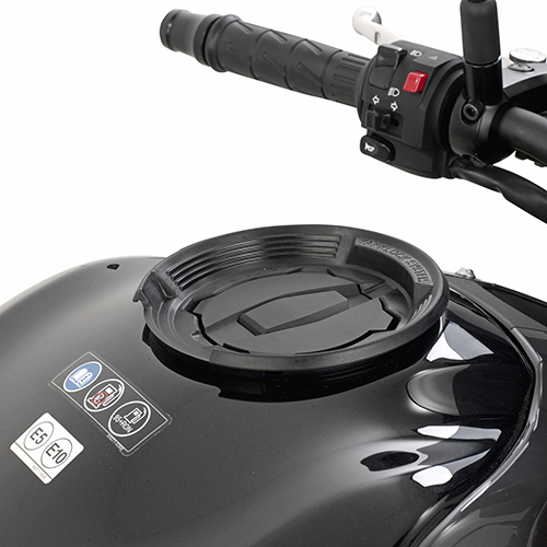 Anneau de fixation Givi pour sacoches de réservoir Kawasaki Z 900 (17-) / Versys 1000 (19-)
