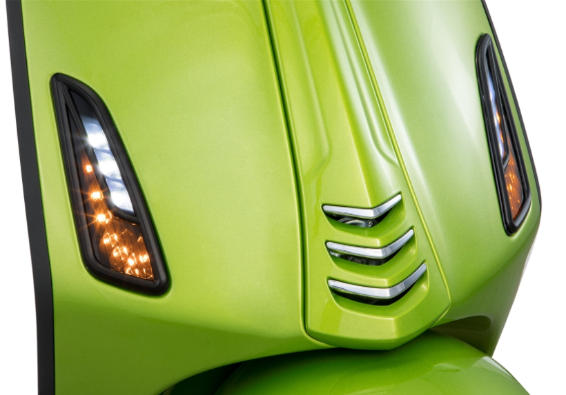 Grille de clignotants droite/gauche, avant pour Vespa Primavera/Sprint 50-150ccm 2T/4T AC, noir mat