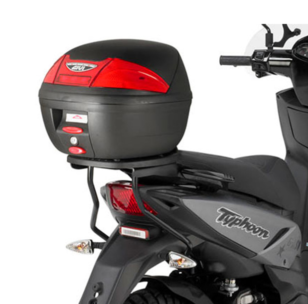 Support de top case Givi noir pour valise monolock / Piaggio Typhoon 50/125 - année 11