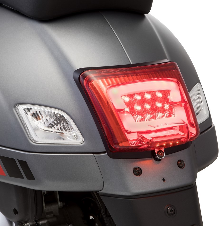 Feu arrière LED pour Vespa GTS/GTS Super/GTV/GT 60 125-300ccm (-'13), rouge