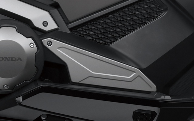 Habillage de marchepied latéral pour Honda X-ADV 750 (21-) original Honda