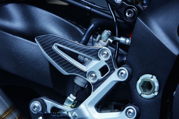 Protection de talon pour Suzuki GSX.S1000 BJ. 2015-2017