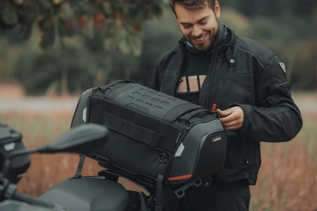 SW-Motech Sac arrière PRO Rackpack Suzuki SFV 650 Gladius (09-16), WVCX