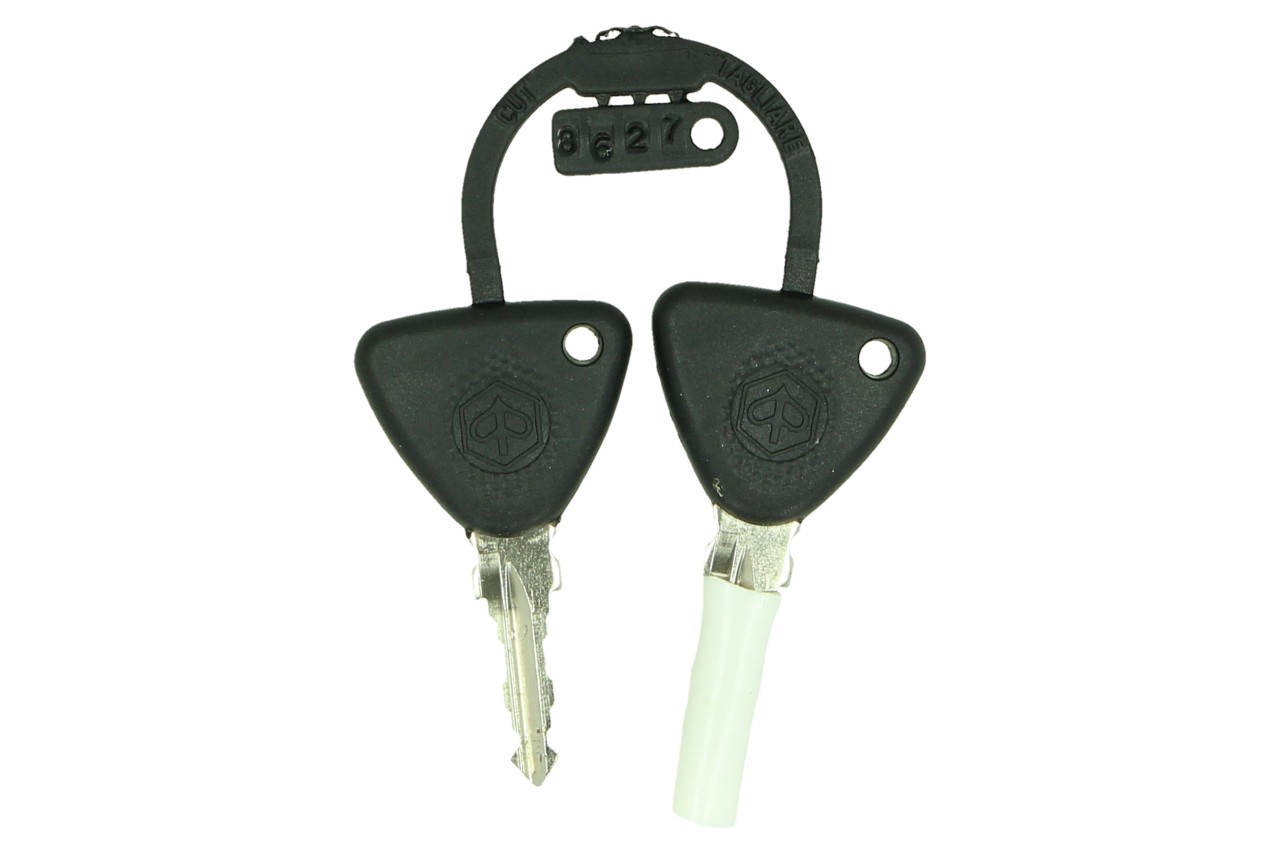 Top Case 37L pour Piaggio MP3 HPE 400/530 / Medley Sport 125/200 - blanc 533