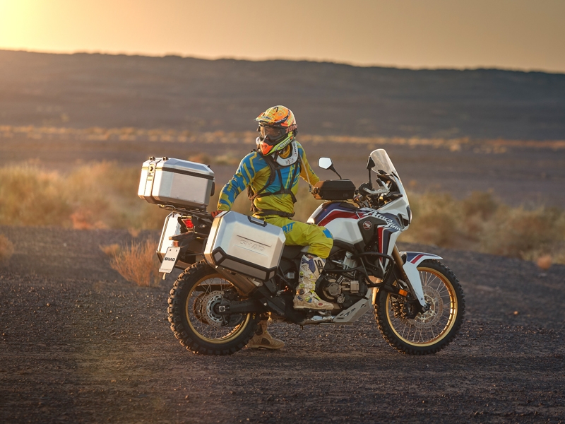 Shad valise latérale Terra TR47, droite, aluminium argenté, 47 l