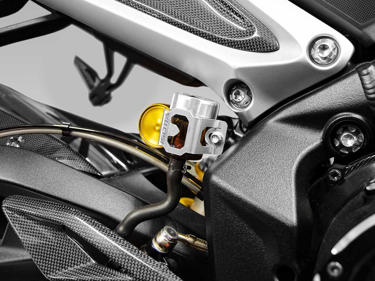 Protection pour le réservoir de liquide de frein arrière pour Moto Guzzi V100 Mandello S /Stelvio 1000